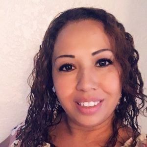 Meet your Posher, Vicky